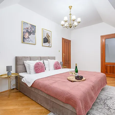 Vila Lumina Luxury House In