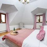 Lumina Luxury House In Villa