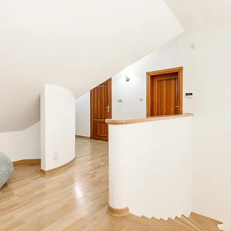 Lumina Luxury House In Willa *